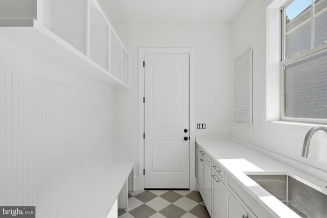 4632 3RD ST S, Arlington, VA 22204