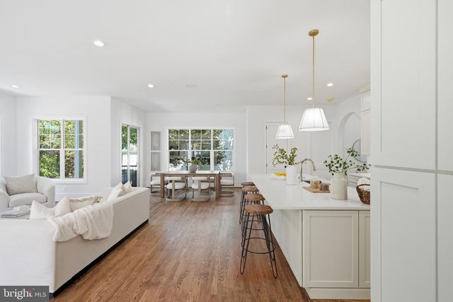 4632 3RD ST S, Arlington, VA 22204