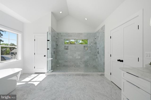 4632 3RD ST S, Arlington, VA 22204