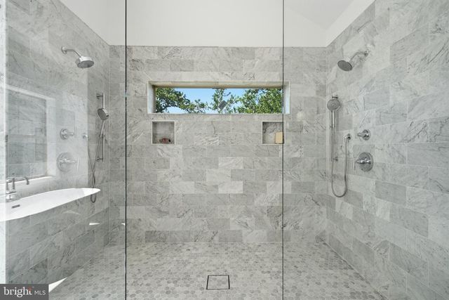 4632 3RD ST S, Arlington, VA 22204