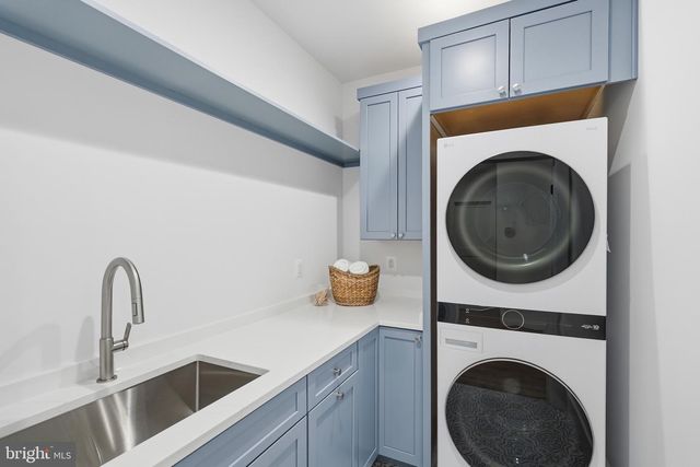 4632 3RD ST S, Arlington, VA 22204