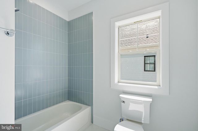 4632 3RD ST S, Arlington, VA 22204