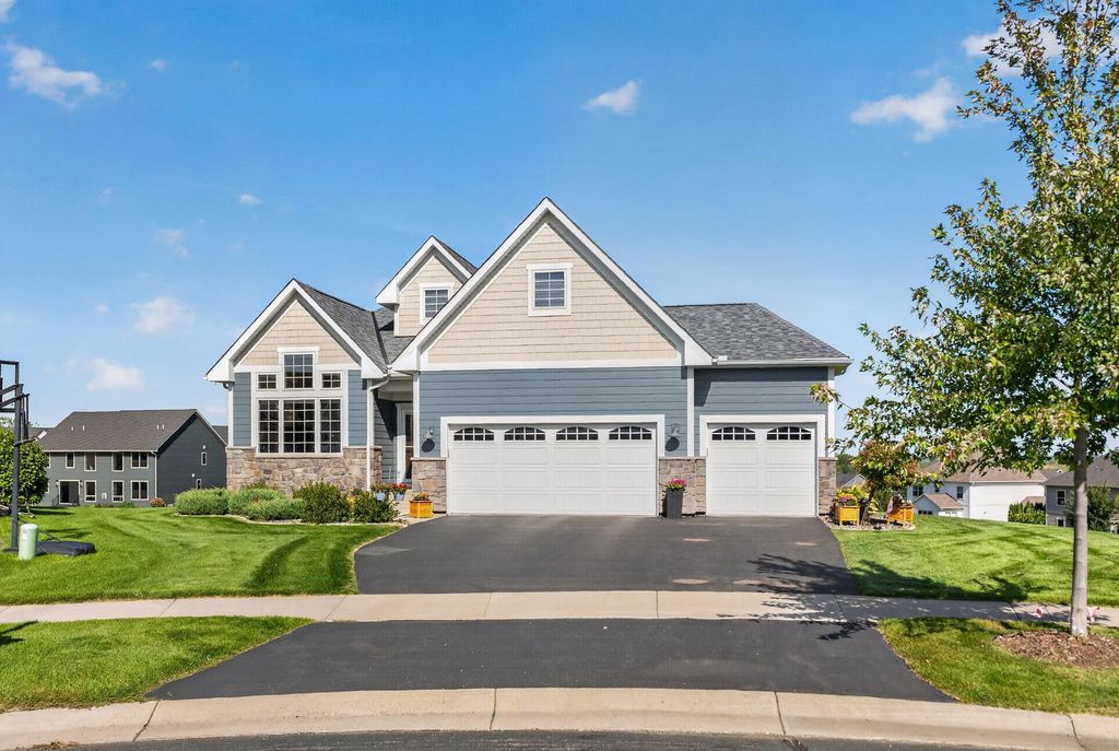 9720 James Circle N, Lake Elmo, MN 55042 — photo 2