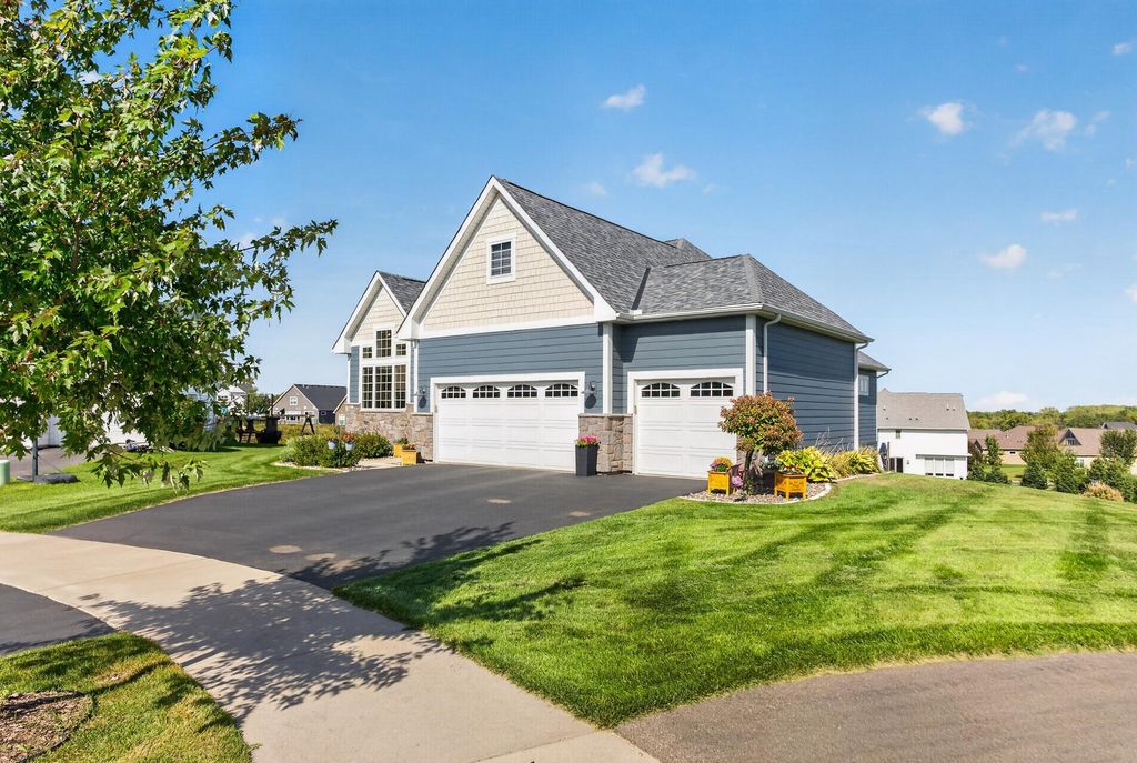 9720 James Circle N, Lake Elmo, MN 55042 — photo 4