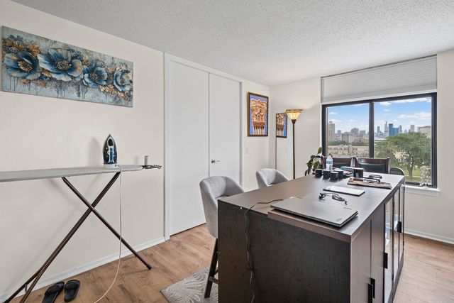 3100 S King Drive 601, Chicago, IL 60616
