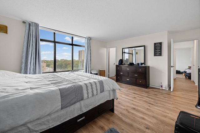 3100 S King Drive 601, Chicago, IL 60616