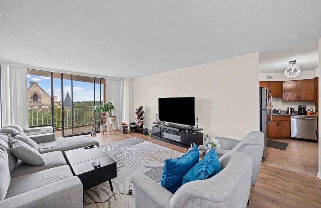 3100 S King Drive 601, Chicago, IL 60616 — photo 4
