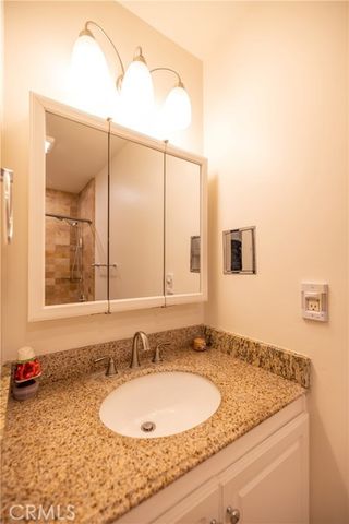 675 N Los Felices Circle 200, Palm Springs, CA 92262