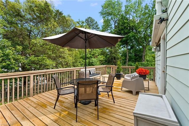 405 Edgedale Drive, High Point, NC 27262