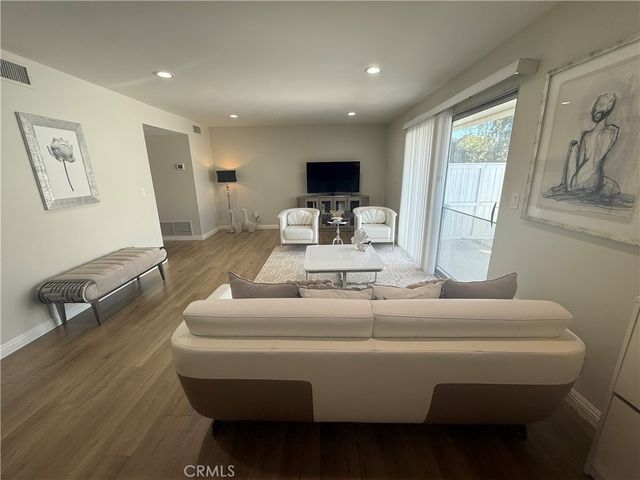 8234 Hamilton, Buena Park, CA 90621