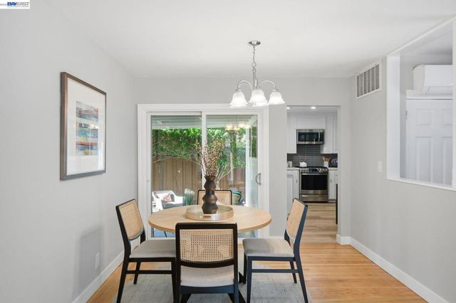 31139 Chicoine Ave, Hayward, CA 94544