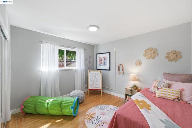 31139 Chicoine Ave, Hayward, CA 94544