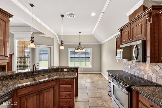 806 Applewood Trail, Haughton, LA 71037