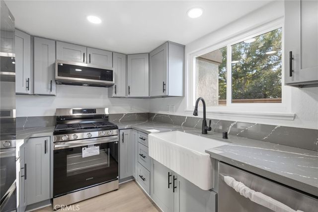 2351 Sutter Way 242, Fullerton, CA 92833
