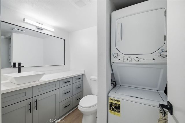 2351 Sutter Way 242, Fullerton, CA 92833