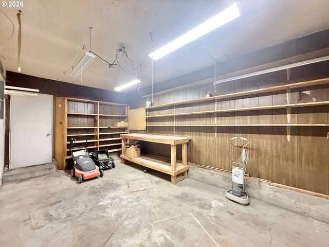 610 Nw BRIDGE St, John Day, OR 97845