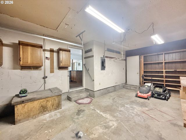 610 Nw BRIDGE St, John Day, OR 97845