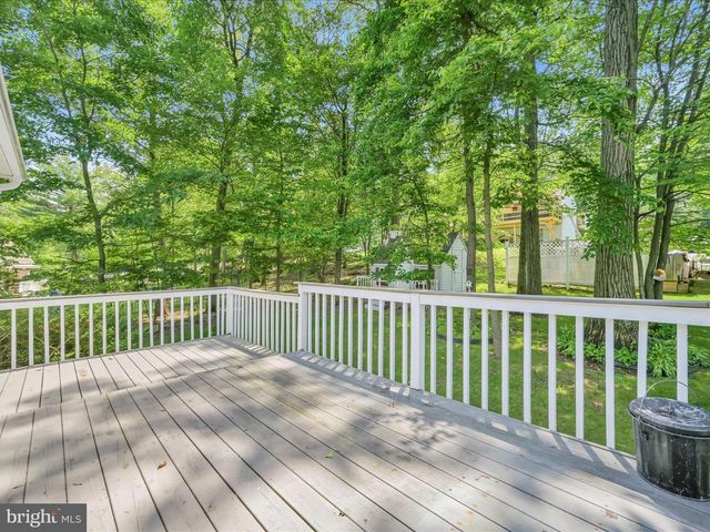 95 COMANCHE DR, Auburn, PA 17922