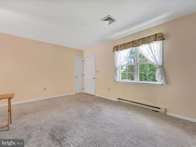 95 COMANCHE DR, Auburn, PA 17922