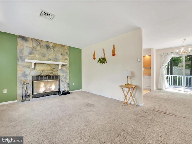 95 COMANCHE DR, Auburn, PA 17922