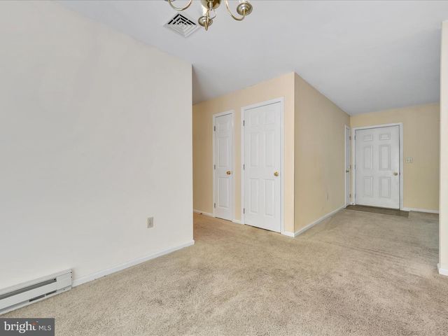 95 COMANCHE DR, Auburn, PA 17922