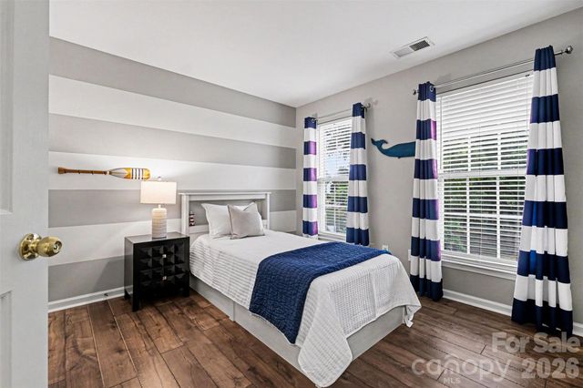 10904 Carver Pond Road, Charlotte, NC 28269
