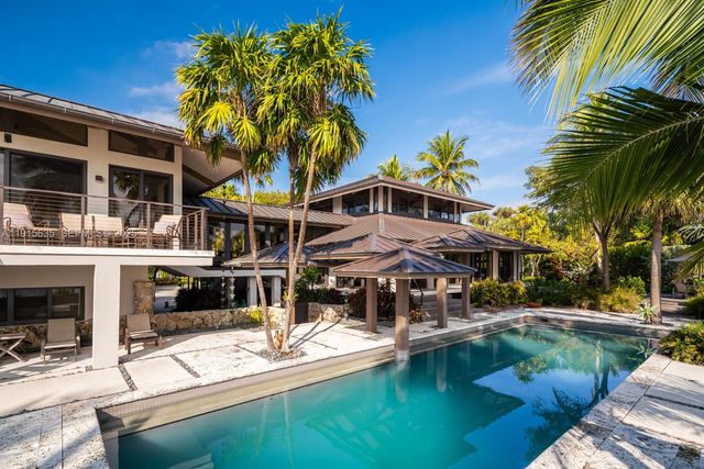 820 San Pedro Avenue, Coral Gables, FL 33156