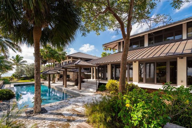 820 San Pedro Avenue, Coral Gables, FL 33156