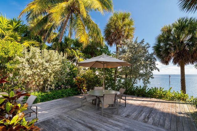 820 San Pedro Avenue, Coral Gables, FL 33156
