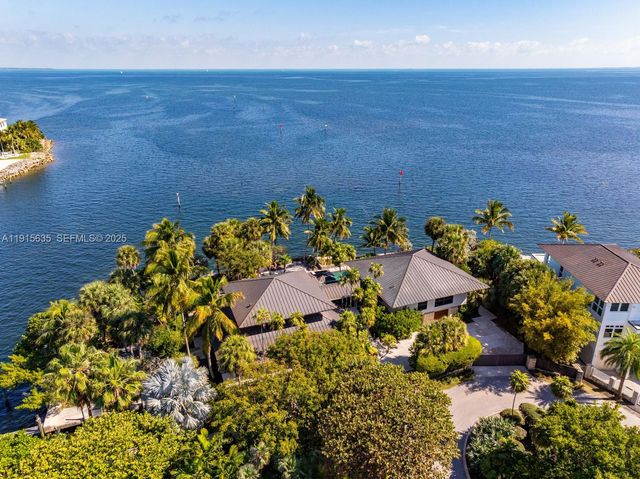 820 San Pedro Avenue, Coral Gables, FL 33156