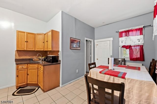 436 Ellison St, Paterson City, NJ 07501