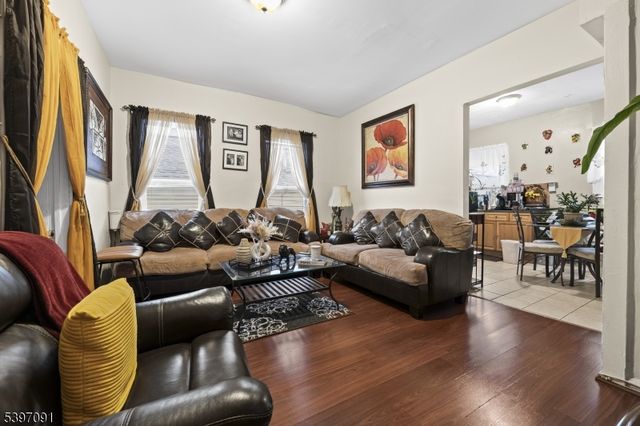 436 Ellison St, Paterson City, NJ 07501