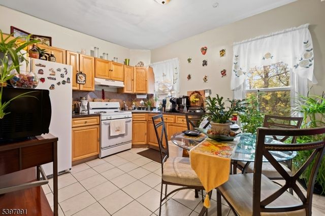 436 Ellison St, Paterson City, NJ 07501