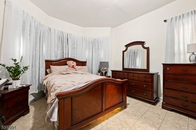 436 Ellison St, Paterson City, NJ 07501
