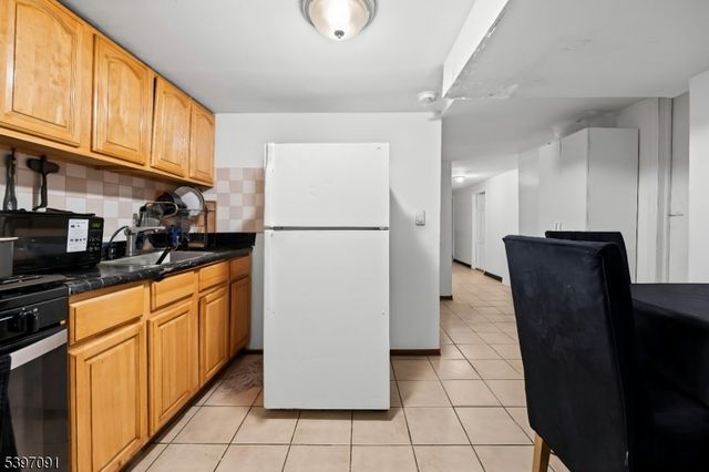 436 Ellison St, Paterson City, NJ 07501
