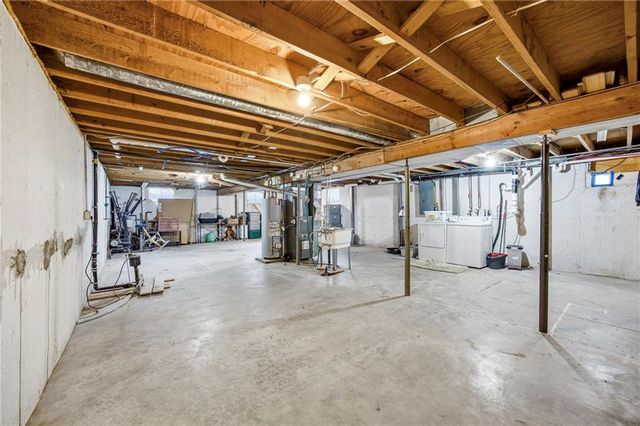 972 Glengera Street, Peculiar, MO 64078