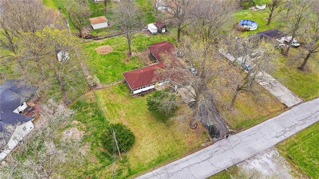 972 Glengera Street, Peculiar, MO 64078