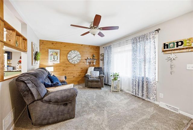 972 Glengera Street, Peculiar, MO 64078