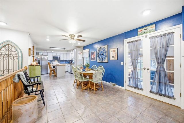 972 Glengera Street, Peculiar, MO 64078