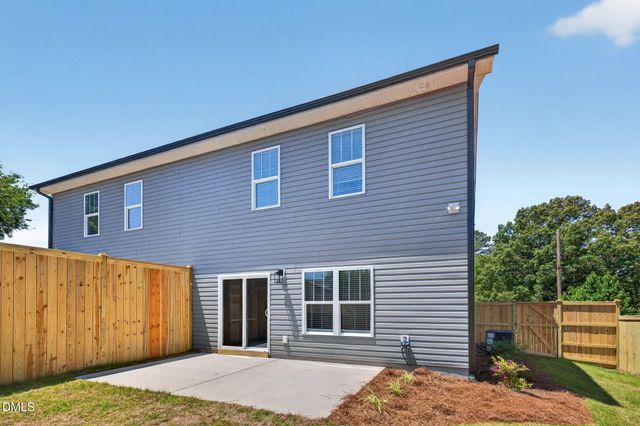44 N Carrie Street, Coats, NC 27521