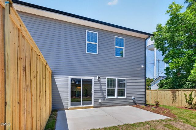 44 N Carrie Street, Coats, NC 27521