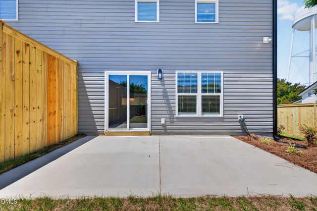 44 N Carrie Street, Coats, NC 27521