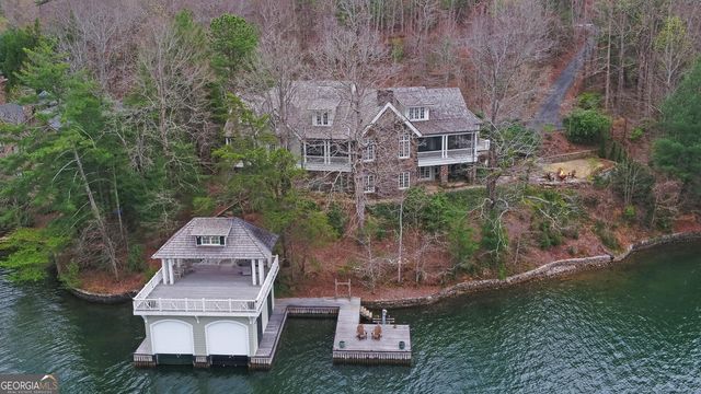 1810 Murray Cove Road, Tiger, GA 30576