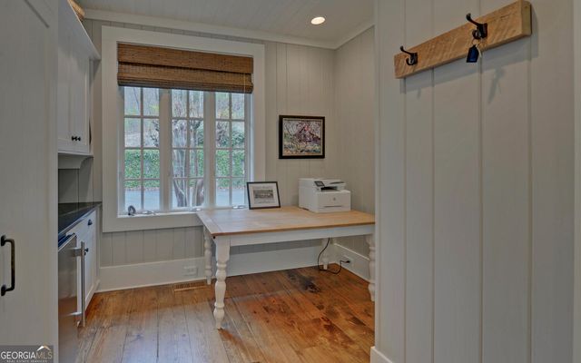 1810 Murray Cove Road, Tiger, GA 30576