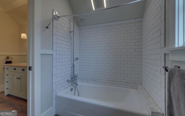 1810 Murray Cove Road, Tiger, GA 30576