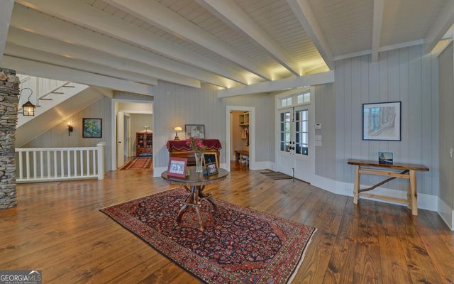 1810 Murray Cove Road, Tiger, GA 30576