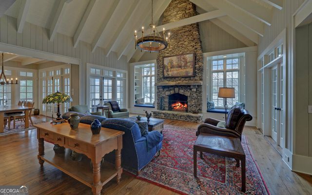 1810 Murray Cove Road, Tiger, GA 30576