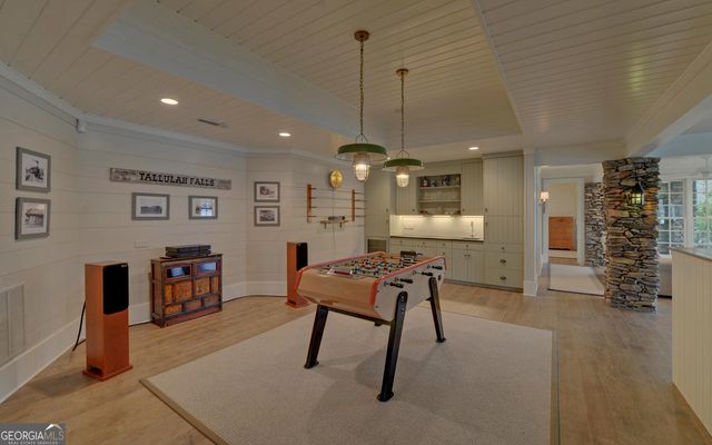 1810 Murray Cove Road, Tiger, GA 30576