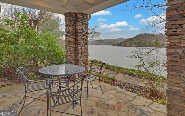 1810 Murray Cove Road, Tiger, GA 30576