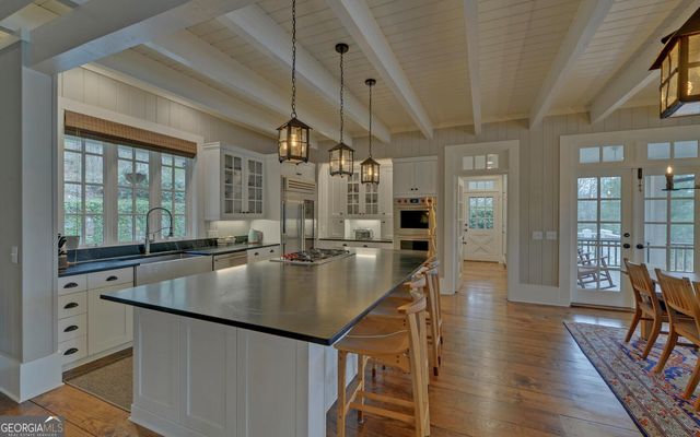 1810 Murray Cove Road, Tiger, GA 30576